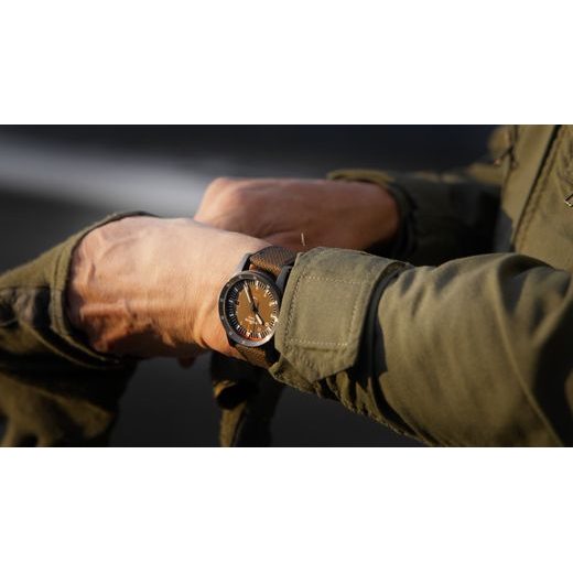 FORTIS FLIEGER F-41 WERK 7 TACTICAL GREEN LIMITED EDITION F4220031 - FLIEGER - ZNAČKY