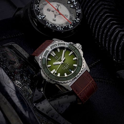 FORMEX REEF 39,5 AUTOMATIC CHRONOMETER GREEN DIAL - REEF - BRANDS