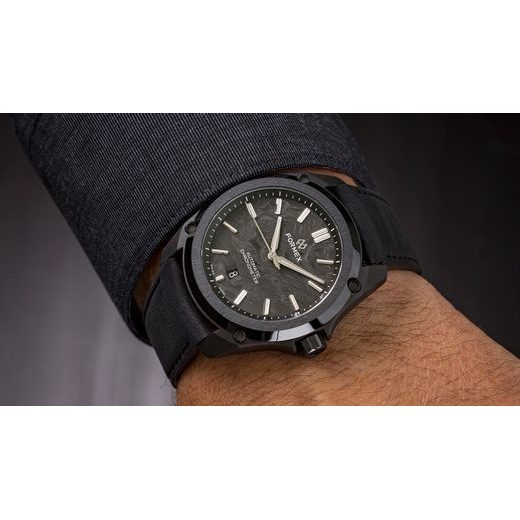 FORMEX ESSENCE LEGGERA FORTYTHREE AUTOMATIC CHRONOMETER FORGED CARBON - ESSENCE LEGGERA - BRANDS