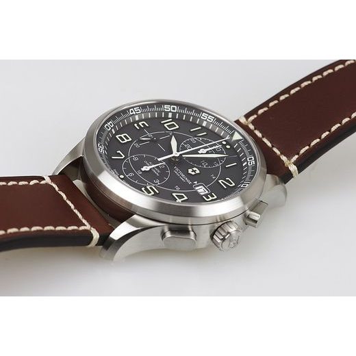 VICTORINOX AIRBOSS MECHANICAL CHRONOGRAPH 241597 - VICTORINOX - ZNAČKY