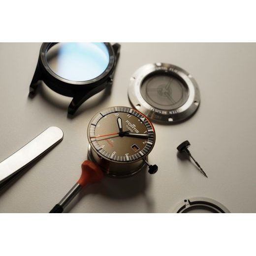 FORTIS FLIEGER F-41 WERK 7 TACTICAL GREEN LIMITED EDITION F4220031 - FLIEGER - ZNAČKY