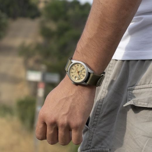 FESTINA SWISS MADE FIELD 20082/1 - SWISS MADE - BRANDS