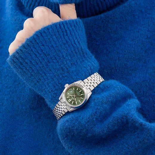 FESTINA SWISS MADE CLASSIC 20087/5 - SWISS MADE - ZNAČKY