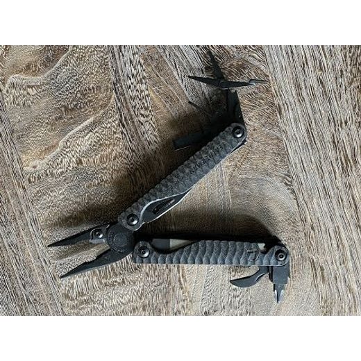 MULTITOOL LEATHERMAN CHARGE PLUS G10 EARTH - KLEŠTĚ A MULTITOOLY - OSTATNÍ