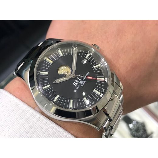 BALL ENGINEER II MOON PHASE NM2282C-SJ-GY - BALL - ZNAČKY