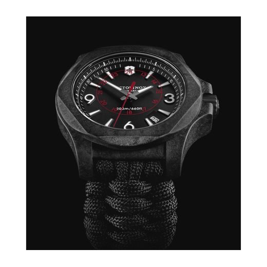 VICTORINOX I.N.O.X. CARBON 241776 - VICTORINOX - ZNAČKY