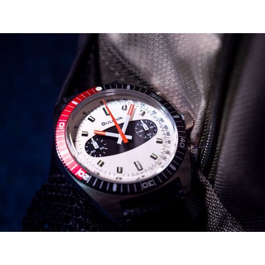 BULOVA SURFBOARD CHRONOGRAPH 98A252 - ARCHIVE SERIES - ZNAČKY