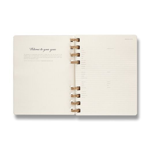 DIÁŘ MOLESKINE SPIRAL ACADEMIC 2023 SVĚTLE ŠEDÝ - TÝDENNÍ/MĚSÍČNÍ - TVRDÉ DESKY - XL 1206/5730319 - DIARIES AND NOTEBOOKS - ACCESSORIES