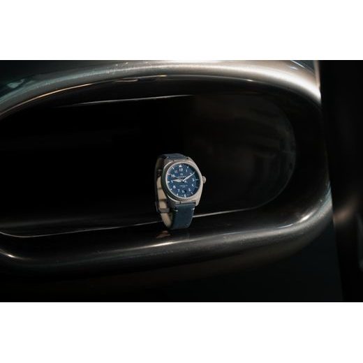 FORMEX AIRFIELD AUTOMATIC HORIZON BLUE ELECTRIC BLUE NYLON-VELCRO 0661.1.6536.844Y - FIELD AUTOMATIC - MĂRCI