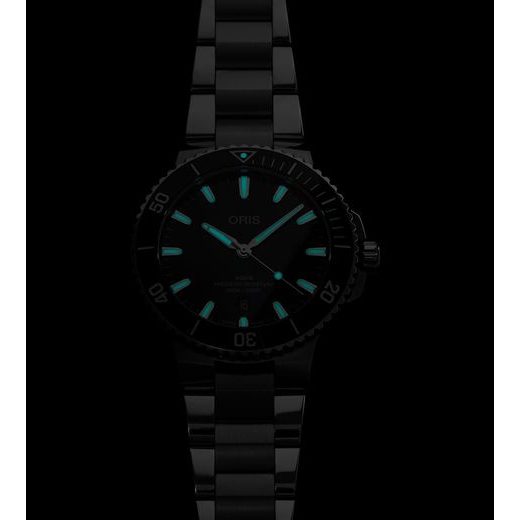 ORIS AQUIS DATE RELIEF 43,5 MM 01 733 7789 4153-07 8 23 04PEB - AQUIS - BRANDS