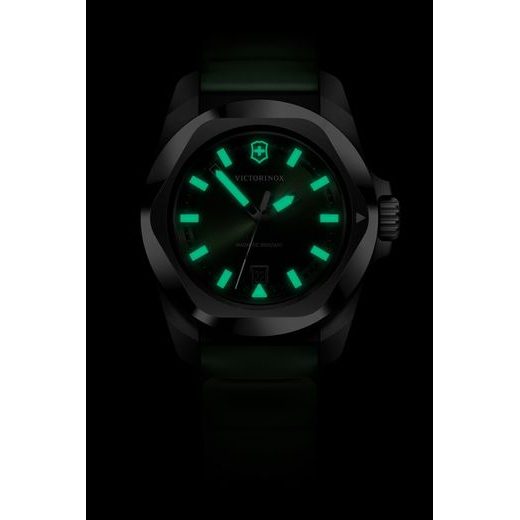 VICTORINOX I.N.O.X. 242085 - I.N.O.X. - ZNAČKY