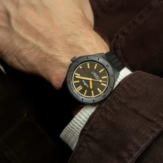 FORTIS MARINEMASTER M-44 DLC BLACK RESIN COSC F8120031 - MARINEMASTER - MĂRCI