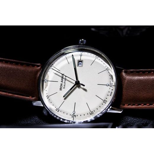 IRON ANNIE BAUHAUS 5044-5 - ARCHÍV