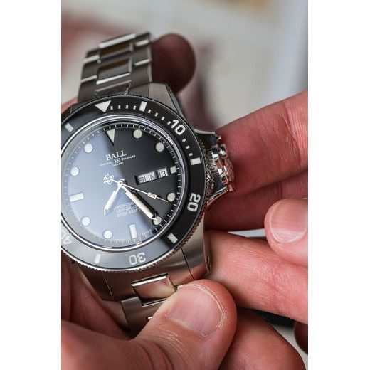BALL ENGINEER HYDROCARBON ORIGINAL (43MM) COSC DM2218B-SCJ-BK - ENGINEER HYDROCARBON - BRANDS