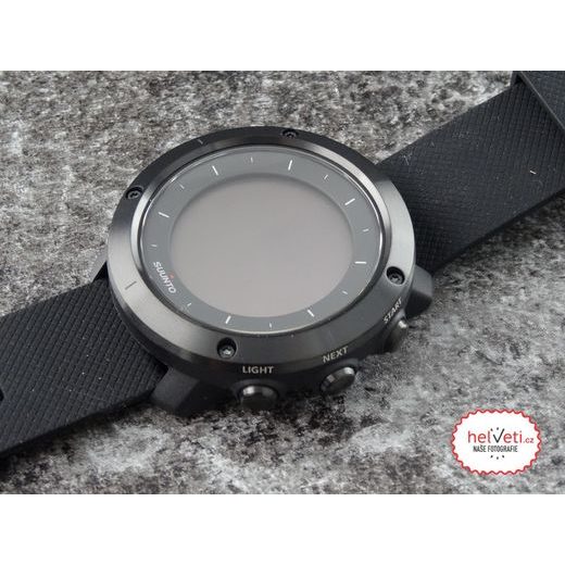 SUUNTO TRAVERSE SAPPHIRE BLACK SS022291000 - ARCHÍV