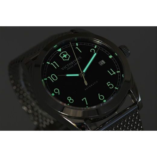 VICTORINOX INFANTRY MECHANICAL 241587 - VICTORINOX - ZNAČKY