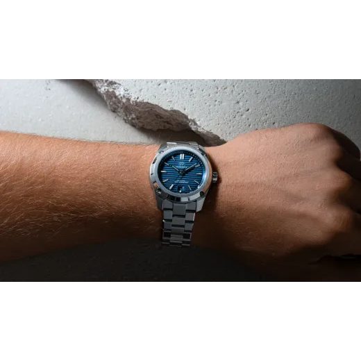 FORMEX ESSENCE THIRTYNINE AUTOMATIC COSC BLUE 0339.1.6631.101 - ESSENCE - ZNAČKY