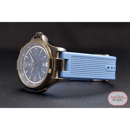 VICTORINOX NIGHT VISION 241707 - VICTORINOX - ZNAČKY