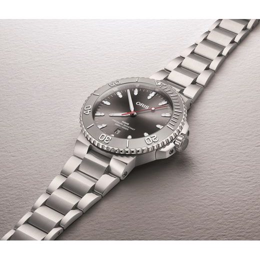 ORIS AQUIS DATE RELIEF 43,5 MM 01 733 7789 4153-07 8 23 04PEB - AQUIS - BRANDS