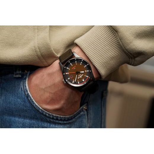 FORTIS FLIEGER F-41 WERK 7 TACTICAL GREEN LIMITED EDITION F4220031 - FLIEGER - ZNAČKY