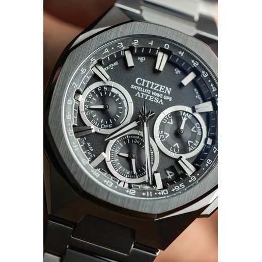 CITIZEN ATTESA SPACESHIP SATELLITE WAVE GPS CC4104-53E - SUPER TITANIUM - ZNAČKY