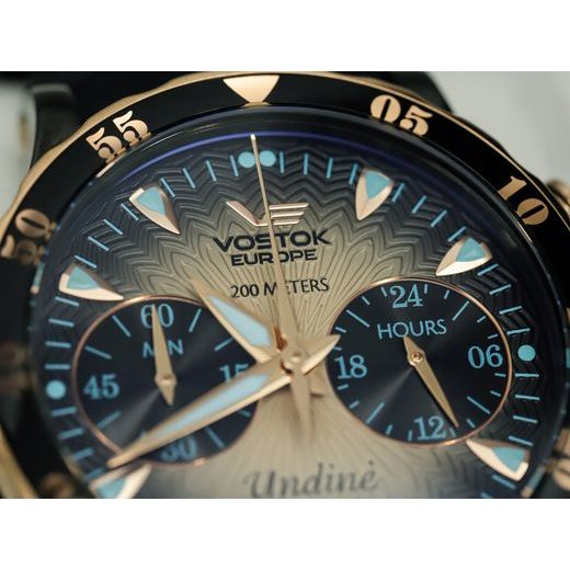 VOSTOK EUROPE UNDINE VK64-515E627 - ZLATÝ OCELOVÝ NÁRAMEK - UNDINÉ - ZNAČKY