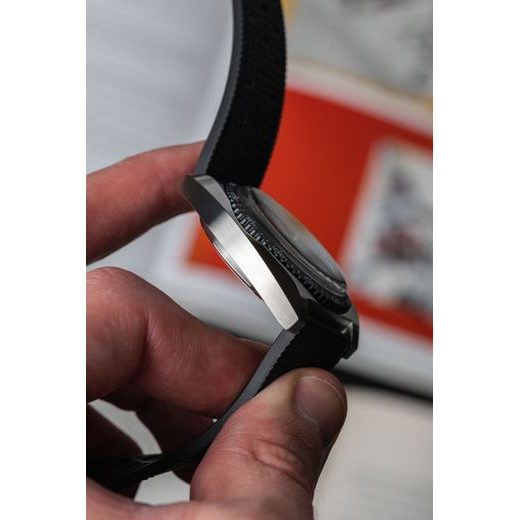 NIVADA GRENCHEN CHRONOSPORT MECAQUARTZ SALMON - AUTOCHRON - ZNAČKY