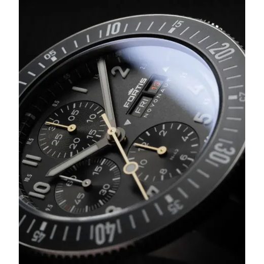 FORTIS NOVONAUT N-42 TITANIUM LEGACY EDITION F2040017 - NOVONAUT - BRANDS