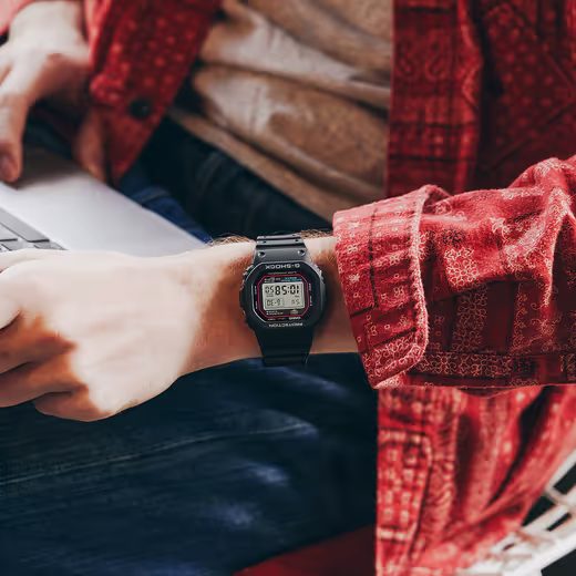 CASIO G-SHOCK DW-5000R-1AER - G-SHOCK - BRANDS