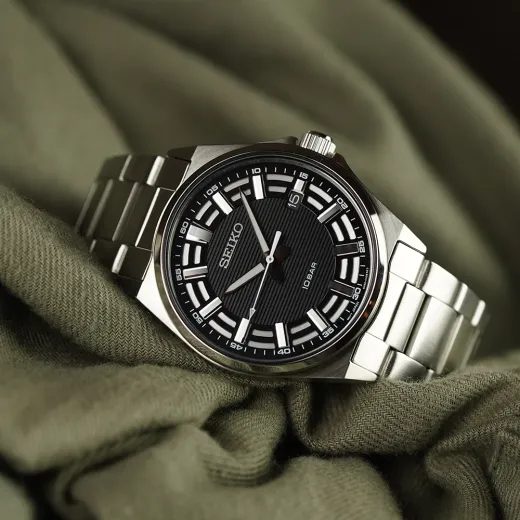 SEIKO QUARTZ SUR505P1 - QUARTZ - ZNAČKY