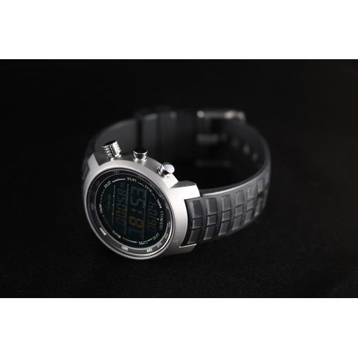 SUUNTO ELEMENTUM TERRA BLACK RUBBER / DARK DISPLAY SS014522000 - ARCHÍV