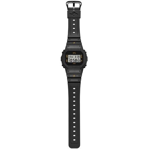 CASIO G-SHOCK DWE-5600JB-1A9ER J. BALVIN COLLABORATION - G-SHOCK - ZNAČKY