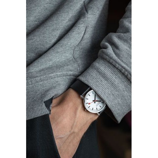 MONDAINE CLASSIC A660.30314.16SBBV - CLASSIC - ZNAČKY