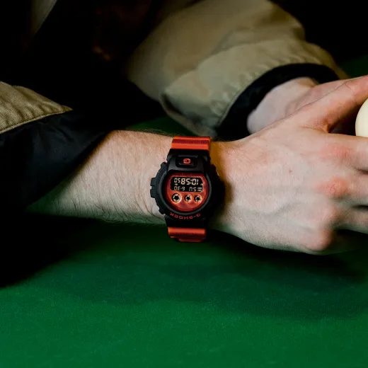 CASIO G-SHOCK DW-6900TD-4ER TIME DISTORTION SERIES - G-SHOCK - ZNAČKY