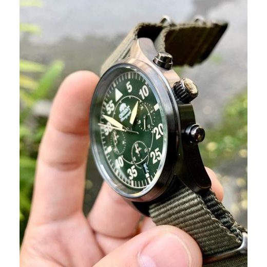 ORIENT SPORTS CHRONOGRAPH RA-KV0501E - SPORTS - ZNAČKY