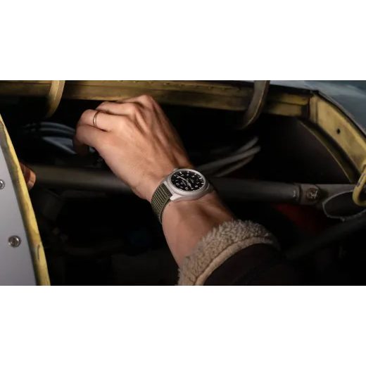 FORMEX AIRFIELD AUTOMATIC JET BLACK - FIELD AUTOMATIC - BRANDS
