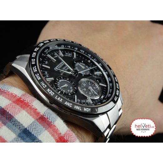 CITIZEN SATELLITE WAVE CC9015-54E - SUPER TITANIUM - ZNAČKY