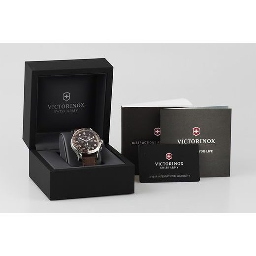 VICTORINOX CHRONO CLASSIC 241498 - VICTORINOX - ZNAČKY