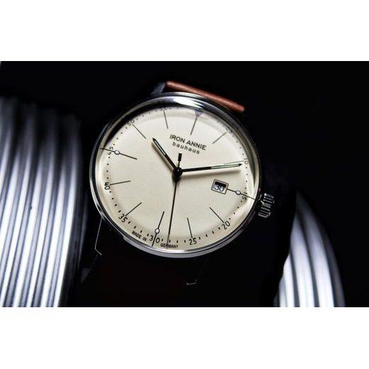 IRON ANNIE BAUHAUS 5044-5 - ARCHÍV