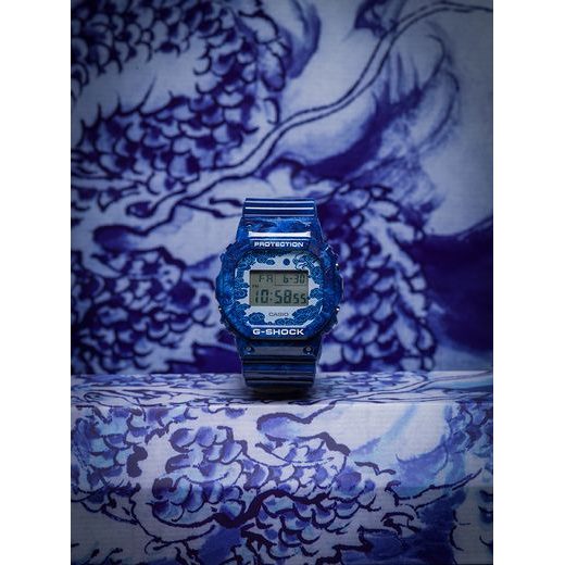 CASIO G-SHOCK DW-5600BWP-2ER BLUE PORCELAIN EDITION - G-SHOCK - ZNAČKY