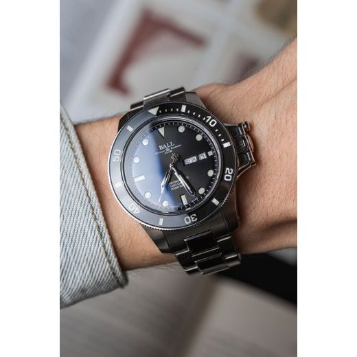 BALL ENGINEER HYDROCARBON ORIGINAL (43MM) COSC DM2218B-SCJ-BK - ENGINEER HYDROCARBON - BRANDS
