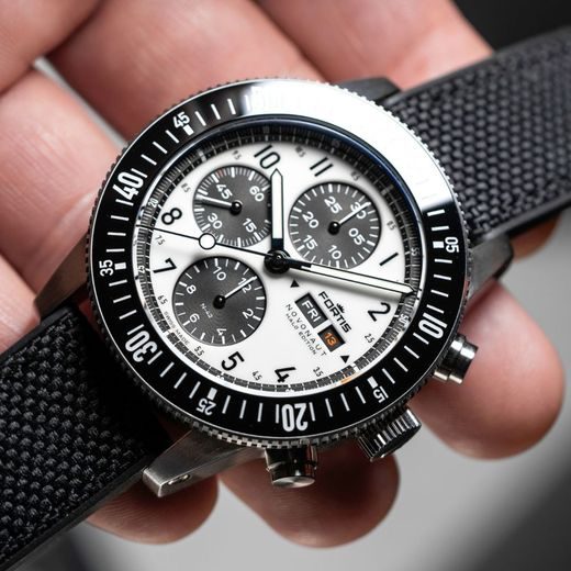 FORTIS NOVONAUT N-42 TR HALO BLACK F2040021 - NOVONAUT - BRANDS