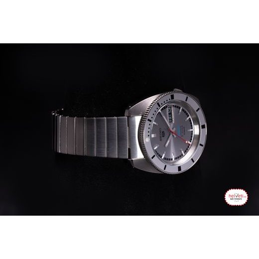 SEIKO 5 SPORTS SRPL03K1 HERITAGE DESIGN RE-CREATION LIMITED EDITION - SEIKO 5 - ZNAČKY