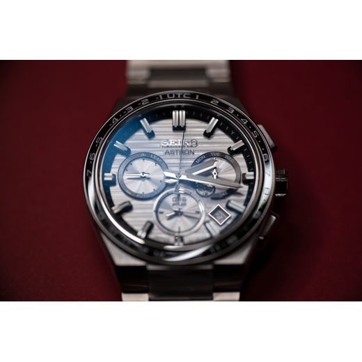 SEIKO ASTRON SSH113J1 10TH ANNIVERSARY LIMITED EDITION - ASTRON - ZNAČKY