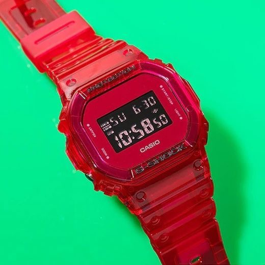 CASIO G-SHOCK DW-5600SB-4ER - CASIO - ZNAČKY