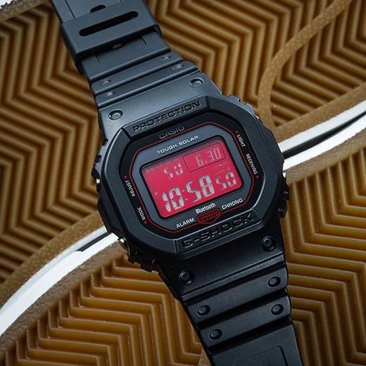 CASIO G-SHOCK GW-B5600AR-1ER - G-SHOCK - ZNAČKY