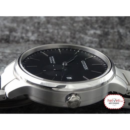 CITIZEN AUTOMATIC TITANIUM NJ0090-81E - CITIZEN - ZNAČKY