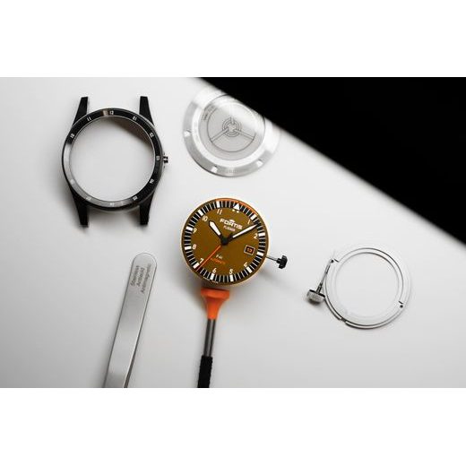 FORTIS FLIEGER F-41 WERK 7 TACTICAL GREEN LIMITED EDITION F4220031 - FLIEGER - ZNAČKY