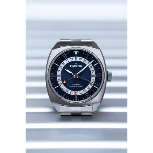 FORTIS VAGABOND V-40 BLUE DUSK COSC F6660002 - VAGABOND - ZNAČKY