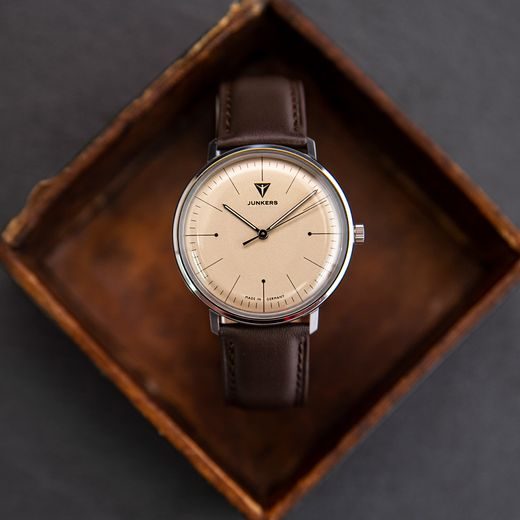 JUNKERS BAUHAUS 100 JAHRE BAUHAUS 40MM 908.01.05 - BAUHAUS 40 - ZNAČKY